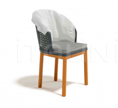 Стул с подлокотниками Cyrano Chair with Arm Стул с подлокотниками Cyrano Chair with Arm фабрика Atmosphera