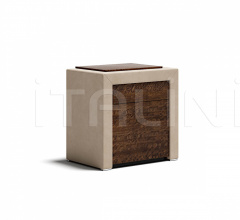 Итальянские Спальни - Тумбочка Miles фабрика Capital Decor