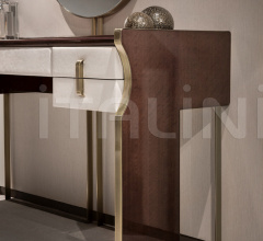 Настенное зеркало Trilogy T Настенное зеркало Trilogy T фабрика Capital Decor