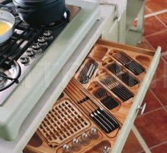 Кухня Verde antico cipria фабрика Antares Cucine