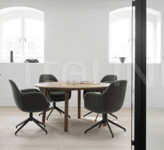 Стул с подлокотниками Swoon Chair Swivel base Стул с подлокотниками Swoon Chair Swivel base фабрика Fredericia