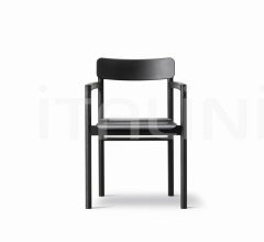 Стул с подлокотниками Post Chair - Model 3445 Стул с подлокотниками Post Chair - Model 3445 фабрика Fredericia
