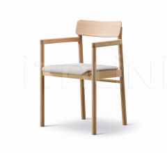 Стул с подлокотниками Post Chair - Model 3446 Стул с подлокотниками Post Chair - Model 3446 фабрика Fredericia
