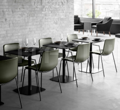 Стул с подлокотниками Pato 4 Leg Armchair Стул с подлокотниками Pato 4 Leg Armchair фабрика Fredericia