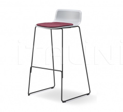 Барный стул Pato Stool Барный стул Pato Stool фабрика Fredericia