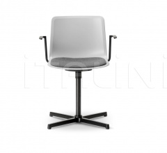 Стул с подлокотниками Pato Swivel Armchair Стул с подлокотниками Pato Swivel Armchair фабрика Fredericia