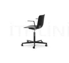 Кресло Pato Office Armchair Кресло Pato Office Armchair фабрика Fredericia