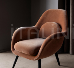 Кресло Swoon Lounge Petit Wood base Кресло Swoon Lounge Petit Wood base фабрика Fredericia
