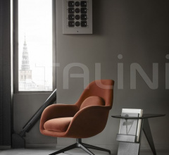 Кресло Swoon Lounge Petit Swivel base Кресло Swoon Lounge Petit Swivel base фабрика Fredericia