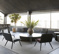 Кресло Spine Lounge Wood Base Кресло Spine Lounge Wood Base фабрика Fredericia