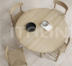 Стол обеденный Taro - Model 6121 Стол обеденный Taro - Model 6121 фабрика Fredericia