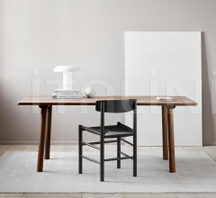 Стол обеденный Taro - Model 6106 Стол обеденный Taro - Model 6106 фабрика Fredericia