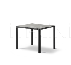 Итальянские Столики - Столик Piloti - Model 6705 фабрика Fredericia