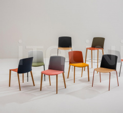 Итальянские Рестораны/Бары - Барный стул Mixu Bar stool 4 wood legs Итальянские Рестораны/Бары - Барный стул Mixu Bar stool 4 wood legs фабрика Arper