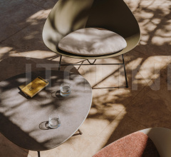 Итальянские Уличная мебель - Кресло Adell Armchair 4 legs Итальянские Уличная мебель - Кресло Adell Armchair 4 legs фабрика Arper