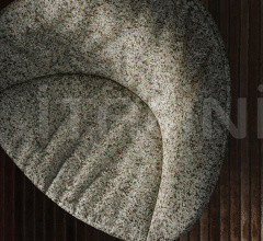 Итальянские Уличная мебель - Кресло Adell Armchair sled Итальянские Уличная мебель - Кресло Adell Armchair sled фабрика Arper