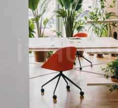 Итальянские Кабинет - Кресло Cila Chair trestle fixed фабрика Arper