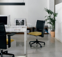 Итальянские Кабинет - Кресло Planesit 5 ways swivel High фабрика Arper