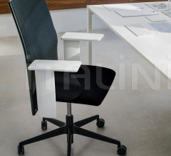 Итальянские Кабинет - Кресло Planesit 5 ways swivel High фабрика Arper