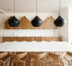 Итальянские Столы для конференц зала - Стол Cross H 105 cm Office Top Итальянские Столы для конференц зала - Стол Cross H 105 cm Office Top фабрика Arper