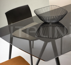 Итальянские Столы для конференц зала - Стол обеденный Meety Rectangular Итальянские Столы для конференц зала - Стол обеденный Meety Rectangular фабрика Arper