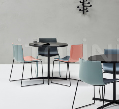 Итальянские Уличные столы - Стол обеденный Wim H 72 - 73,5 - 74 cm Итальянские Уличные столы - Стол обеденный Wim H 72 - 73,5 - 74 cm фабрика Arper