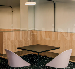 Итальянские Уличные столы - Стол обеденный Wim H 72 - 73,5 - 74 cm Итальянские Уличные столы - Стол обеденный Wim H 72 - 73,5 - 74 cm фабрика Arper