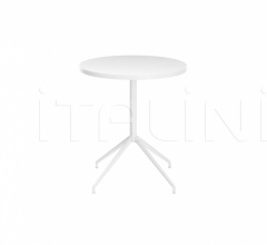 Итальянские Уличные столы - Стол обеденный Yop H 72 - 73,5 - 74 cm Итальянские Уличные столы - Стол обеденный Yop H 72 - 73,5 - 74 cm фабрика Arper