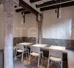 Итальянские Уличные столы - Стол обеденный Yop H 72 - 73,5 - 74 cm Итальянские Уличные столы - Стол обеденный Yop H 72 - 73,5 - 74 cm фабрика Arper