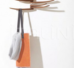 Итальянские Вешалки - Вешалка Wing Wall mounted Итальянские Вешалки - Вешалка Wing Wall mounted фабрика Arper