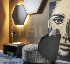 Кресло Hug фабрика Barzaghi Salotti