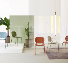 Итальянские Уличная мебель - Стул с подлокотниками Si-Si Dots armchair Итальянские Уличная мебель - Стул с подлокотниками Si-Si Dots armchair фабрика Scab Design