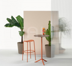 Итальянские Рестораны/Бары - Барный стул Trick фабрика Scab Design