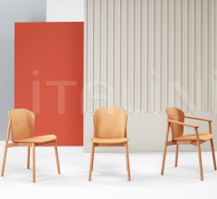 Стул с подлокотниками Finn All Wood armchair фабрика Scab Design