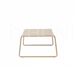 Итальянские Уличные столики - Столик Side Table Lisa Lounge фабрика Scab Design
