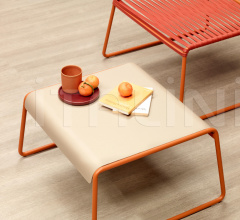Итальянские Уличные столики - Столик Side Table Lisa Lounge фабрика Scab Design