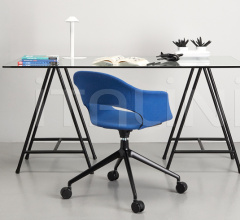 Кресло Lady B Pop with castors фабрика Scab Design