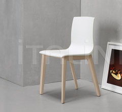 Стул Smilla Technopolymer Стул Smilla Technopolymer фабрика Scab Design