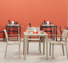 Итальянские Уличная мебель - Стул с подлокотниками Emi armchair Итальянские Уличная мебель - Стул с подлокотниками Emi armchair фабрика Scab Design