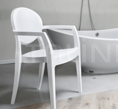 Итальянские Уличная мебель - Стул с подлокотниками Igloo Technopolymer Итальянские Уличная мебель - Стул с подлокотниками Igloo Technopolymer фабрика Scab Design