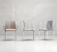 Стул с подлокотниками Natural Chloe mon amour фабрика Scab Design