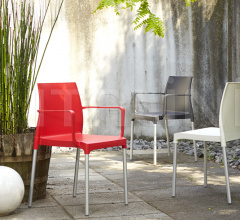 Итальянские Уличная мебель - Стул с подлокотниками Chloe mon amour Итальянские Уличная мебель - Стул с подлокотниками Chloe mon amour фабрика Scab Design