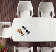 Итальянские Уличная мебель - Стул с подлокотниками Olimpia Итальянские Уличная мебель - Стул с подлокотниками Olimpia фабрика Scab Design