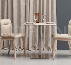 Итальянские Уличные столы - Стол обеденный Tiffany square column mm. 50x50 Итальянские Уличные столы - Стол обеденный Tiffany square column mm. 50x50 фабрика Scab Design