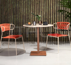 Итальянские Уличные столы - Стол обеденный Tiffany square column mm. 50x50 Итальянские Уличные столы - Стол обеденный Tiffany square column mm. 50x50 фабрика Scab Design