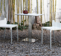 Итальянские Уличные столы - Стол обеденный Tiffany square column Итальянские Уличные столы - Стол обеденный Tiffany square column фабрика Scab Design