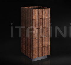 Итальянские Спальни - Комод-шкаф IL PEZZO 2 Итальянские Спальни - Комод-шкаф IL PEZZO 2 фабрика Il Pezzo Mancante