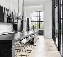 Итальянские Свет - Люстра IL PEZZO 3 Long Chandelier Итальянские Свет - Люстра IL PEZZO 3 Long Chandelier фабрика Il Pezzo Mancante