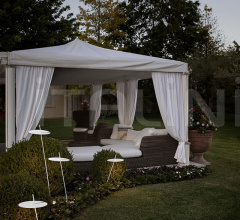 Итальянские Уличные светильники - Напольный светильник Xana HP260 3B EXT фабрика Karman