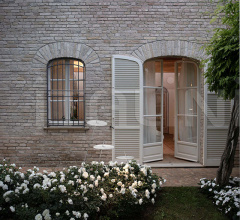 Итальянские Уличные светильники - Напольный светильник Xana HP260 8B EXT фабрика Karman